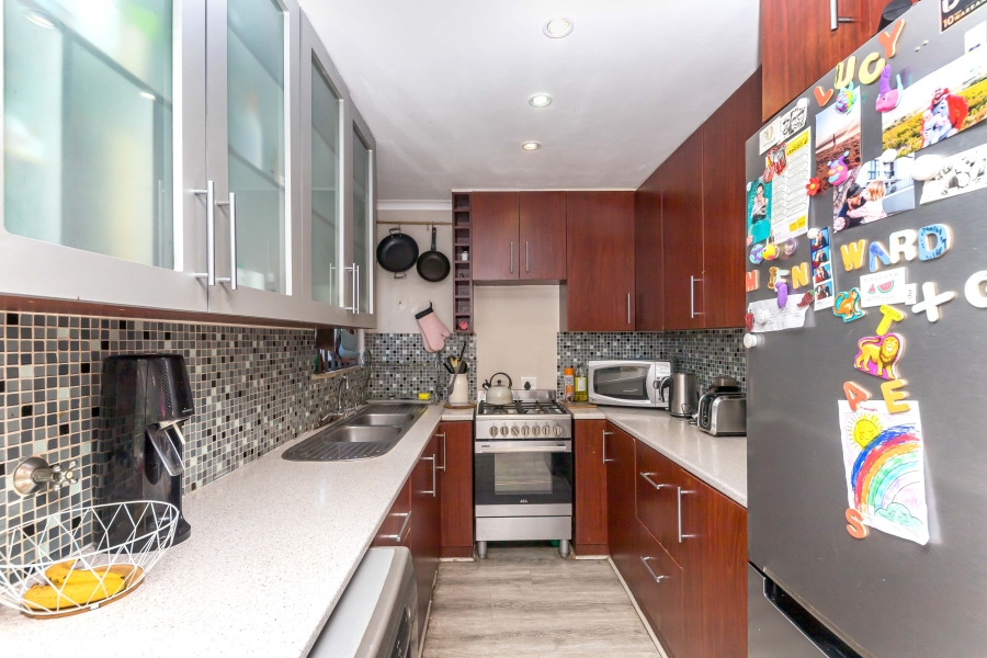 3 Bedroom Property for Sale in Observatory Western Cape